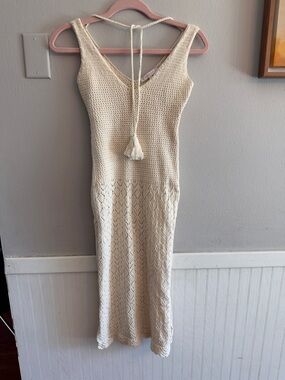 Olivaceous Cream Crochet Tie-Back  Dress